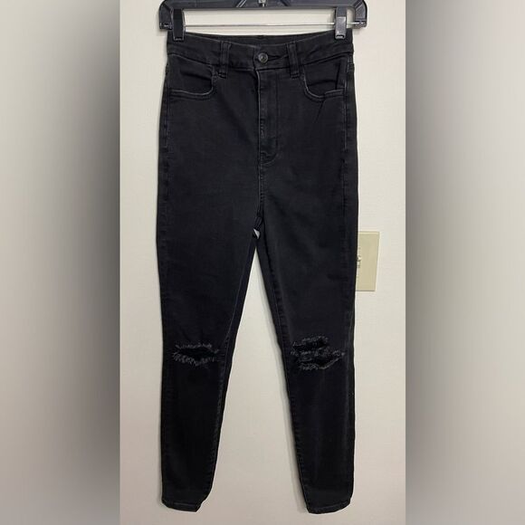 American Eagle Strech Distressed Curvy Highest Rise Jegging Black Jean Pant Sz 2 - Picture 1 of 15